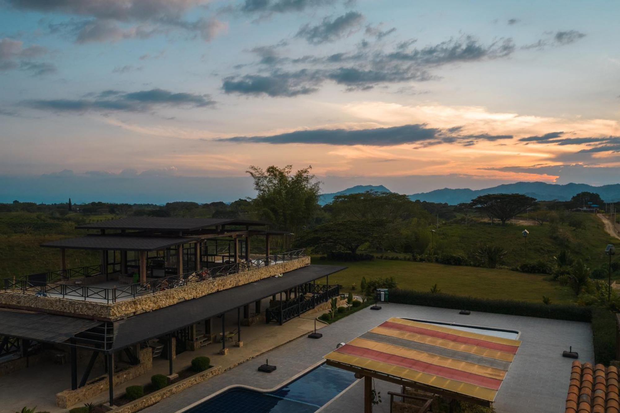 Hotel El Cielo En La Tierra Alcala Exterior photo